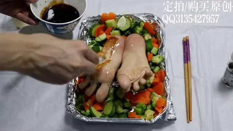 【咕咕0614】茶茶足盒2-食品级玉足の足底料理宴，欢迎品尝~ 4.webp