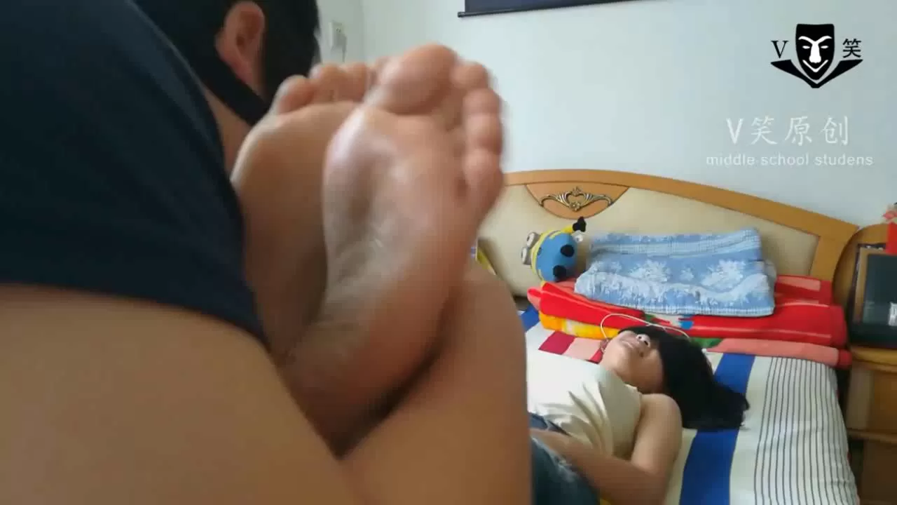 V笑原创 中学生TK番外1桐桐.mp4_20251214_203538562.webp