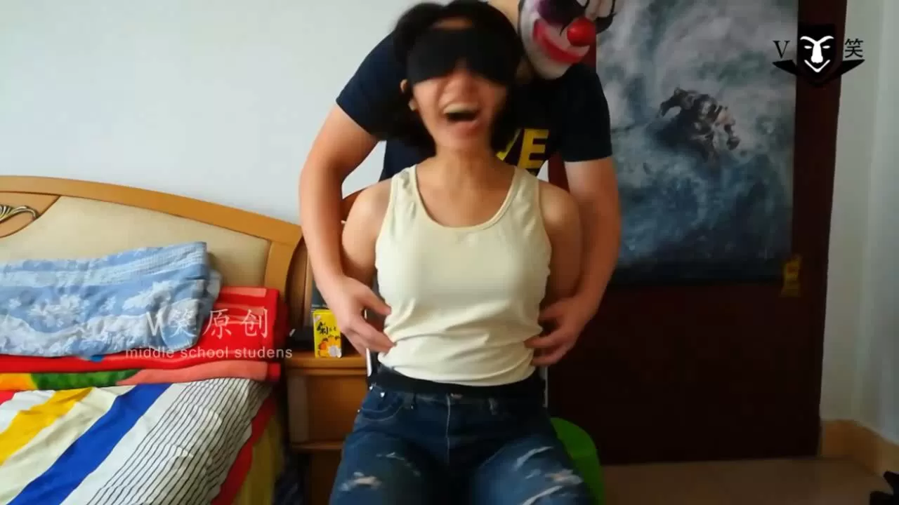 V笑原创 中学生TK番外1桐桐.mp4_20251214_203834499.webp