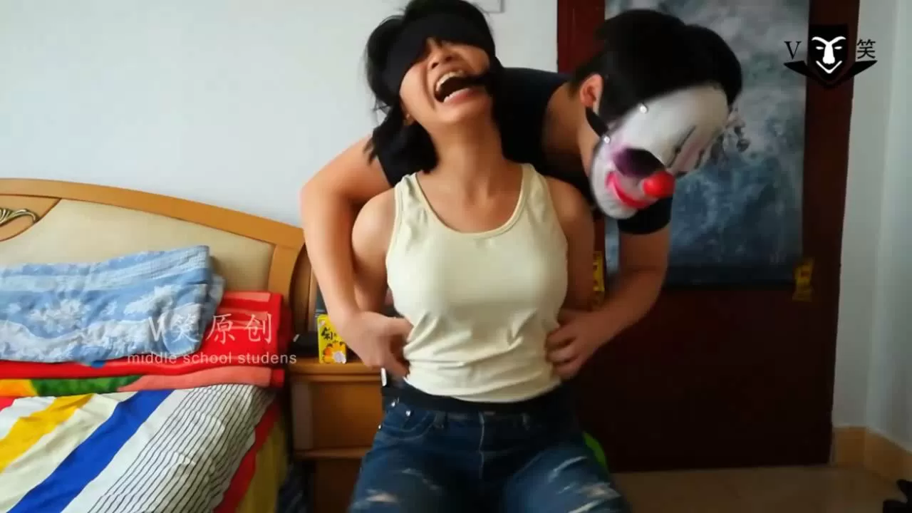 V笑原创 中学生TK番外1桐桐.mp4_20251214_203851003.webp
