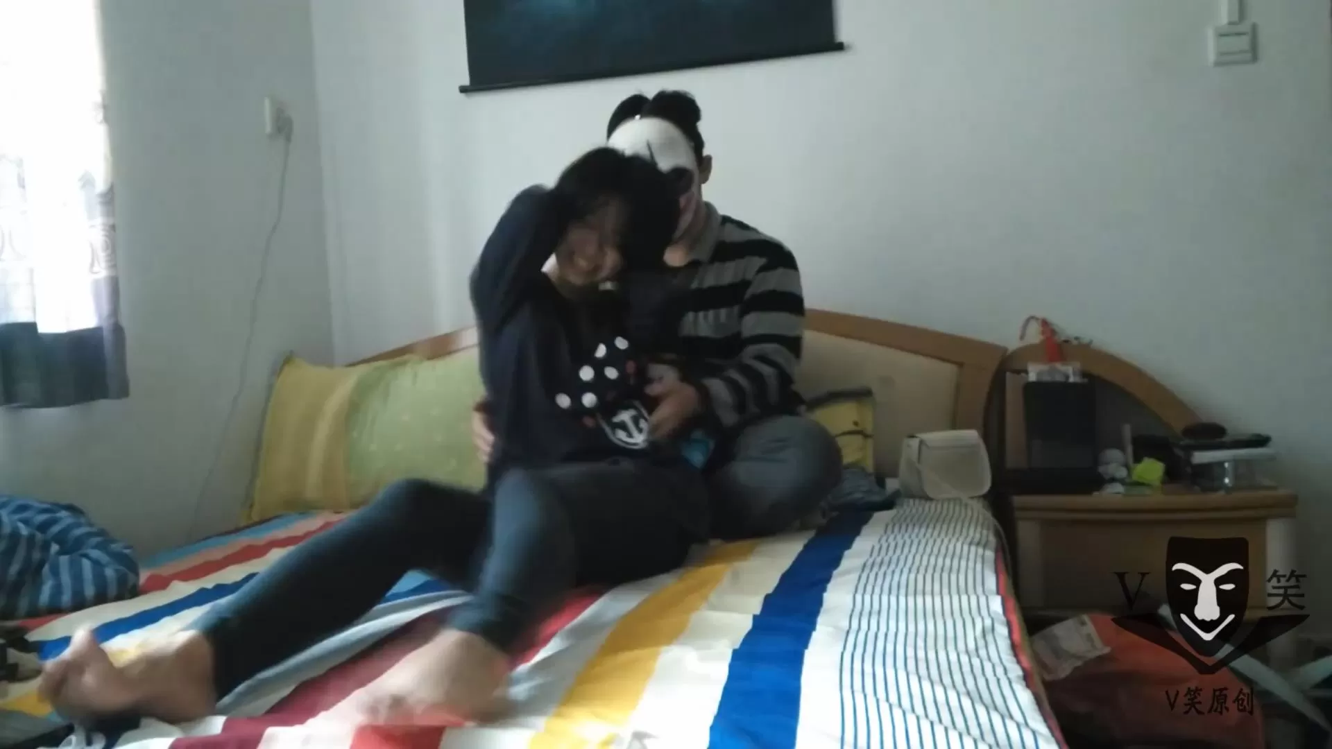 V笑原创 中学生-006桐桐.mp4_20251214_215845432.webp