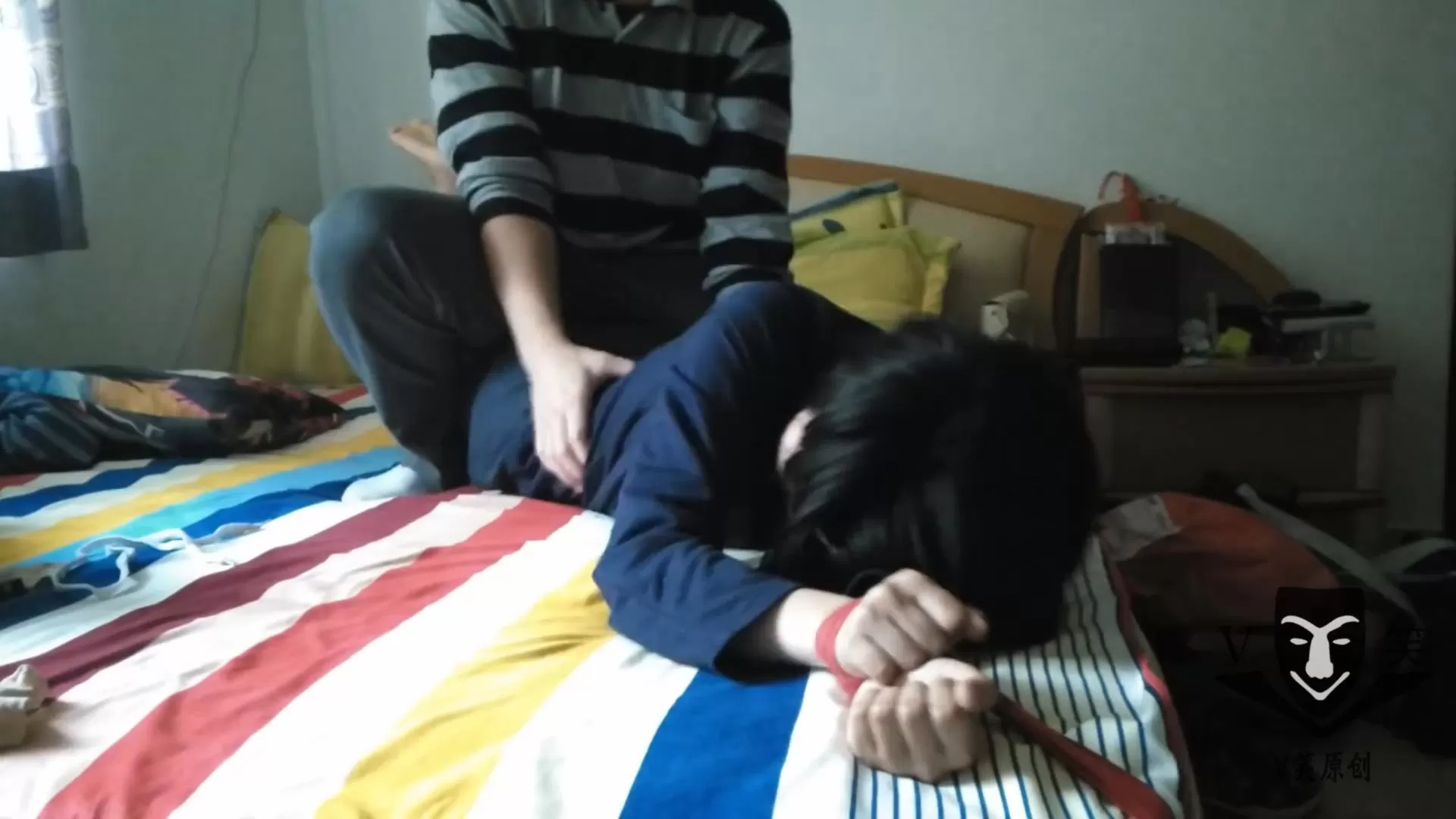 V笑原创 中学生-006桐桐.mp4_20251214_215910648.webp