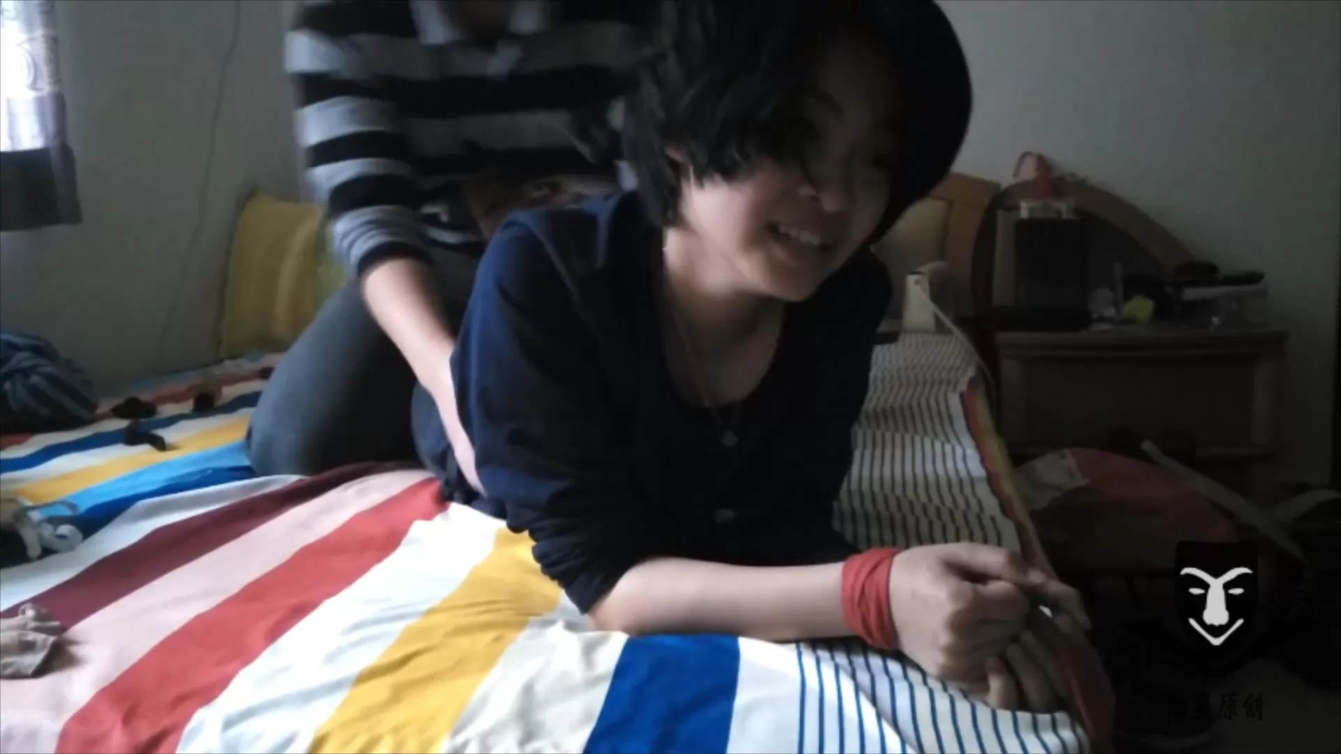 V笑原创 中学生-006桐桐.mp4_20251214_220017581.webp