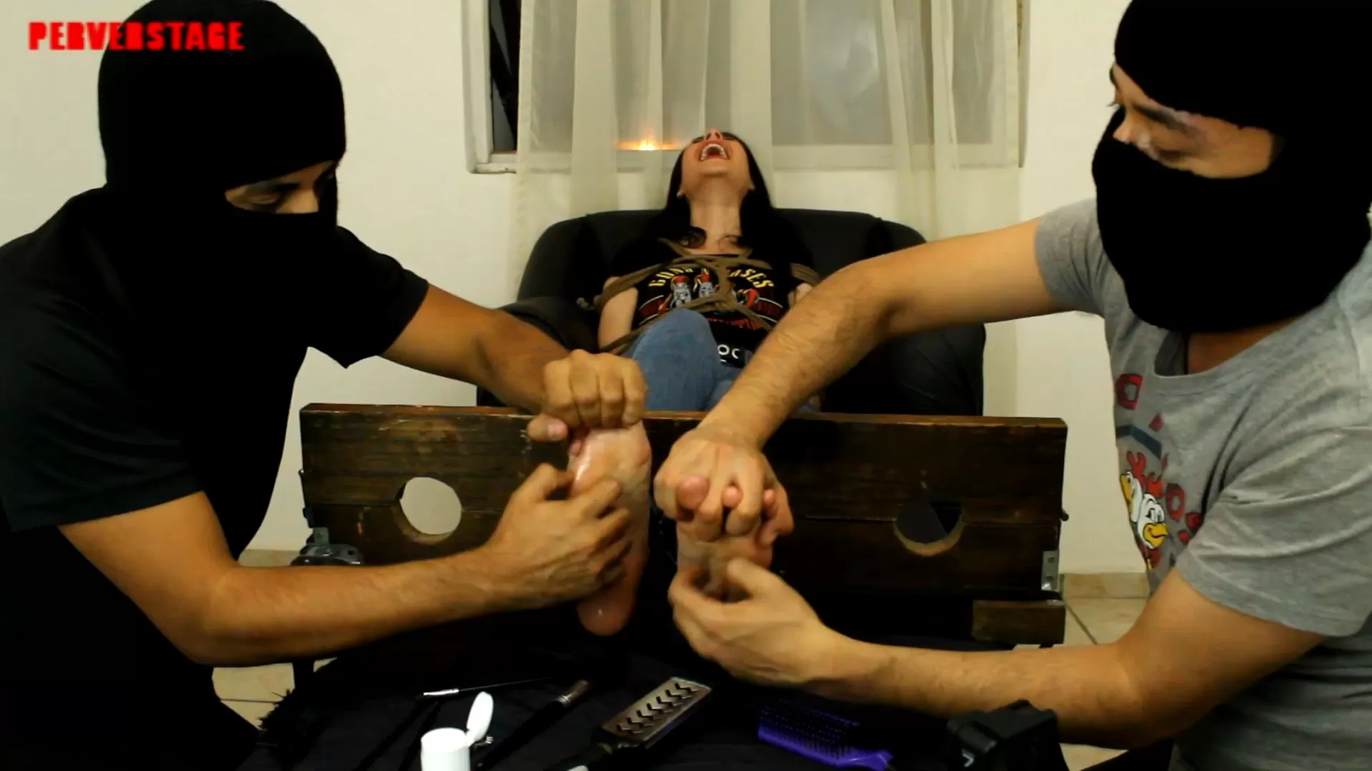 Perverstage - The Popular Gabrielle.mp4_snapshot_19.27.833.webp