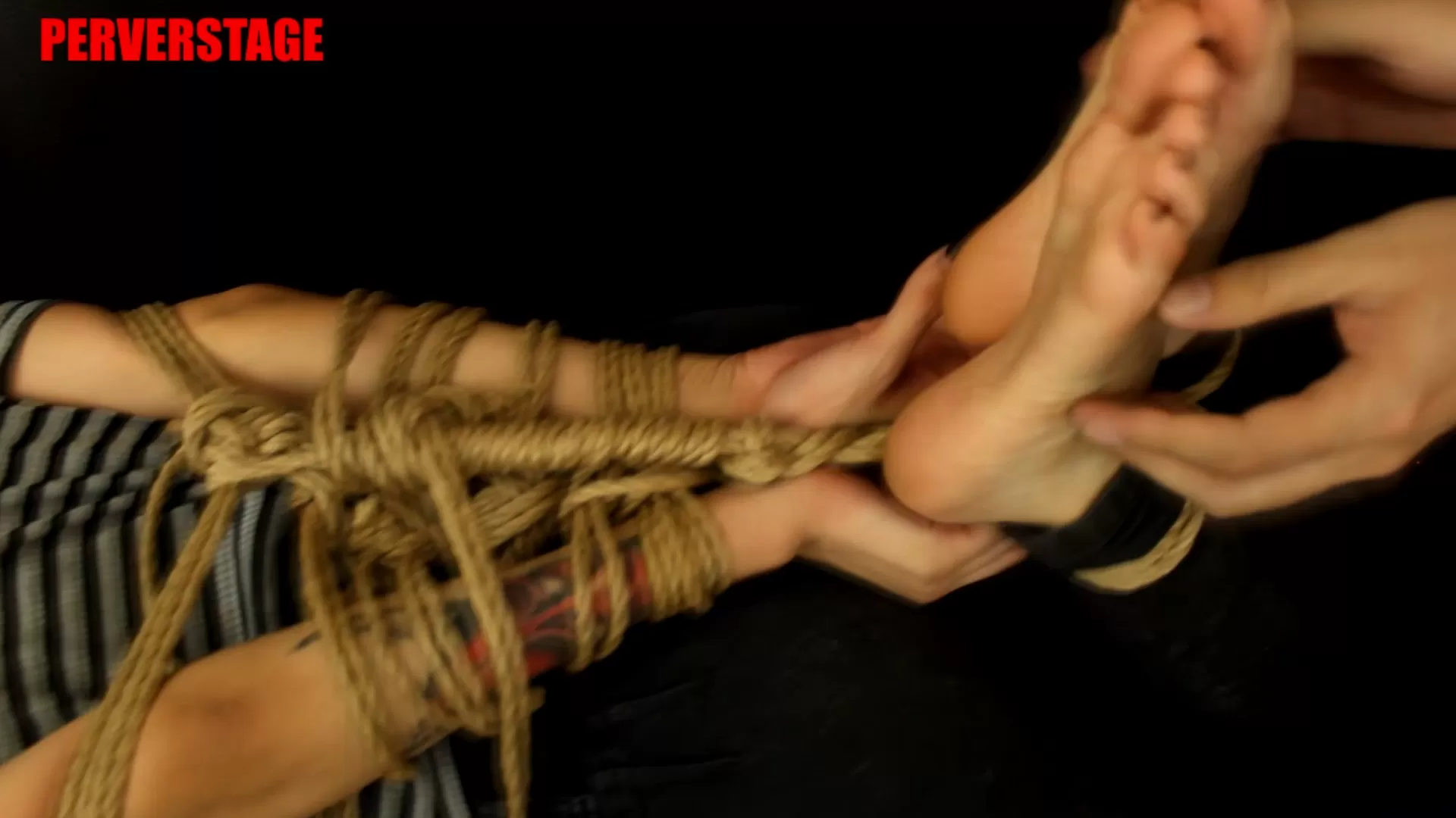 Perverstage - Lily in Distress.mp4_snapshot_06.21.619.webp