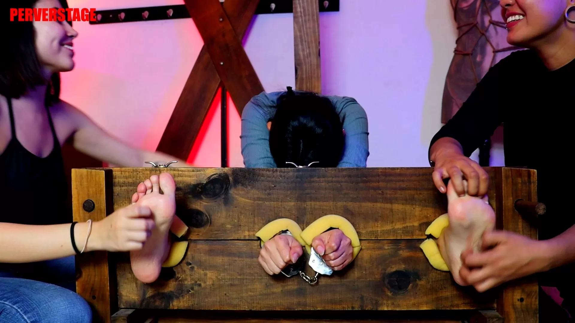 Perverstage – Katie can’t stand Angie and Jane anymore (Custom).mp4_snapshot_1.webp