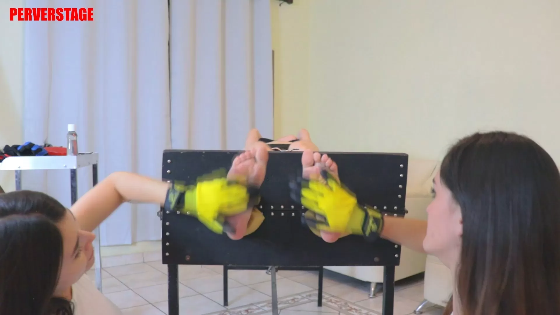 Perverstage – Crazy Massage Double Tickling Gloves Mania 1 Chapter (Custom).mp4.webp