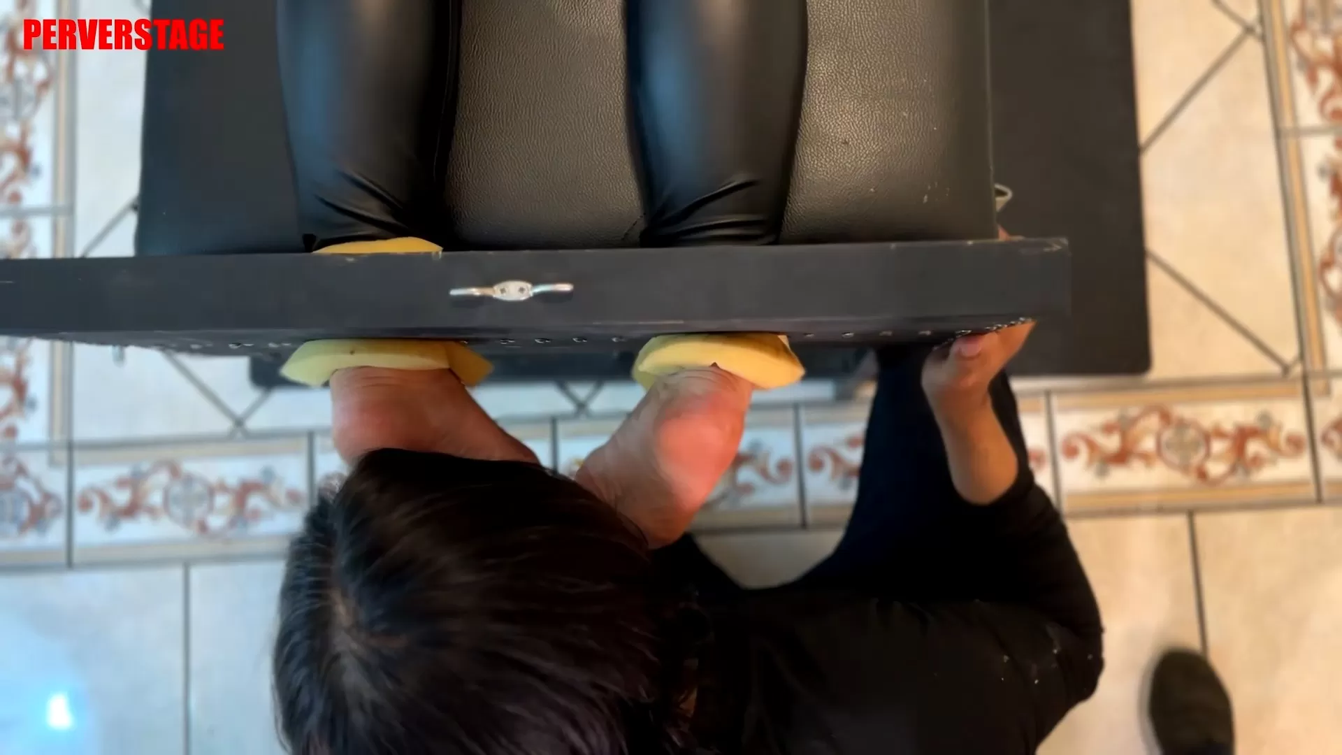 Perverstage – Kassandra tied on the rack and tickled mercilessly.mp4_snapshot_0.webp