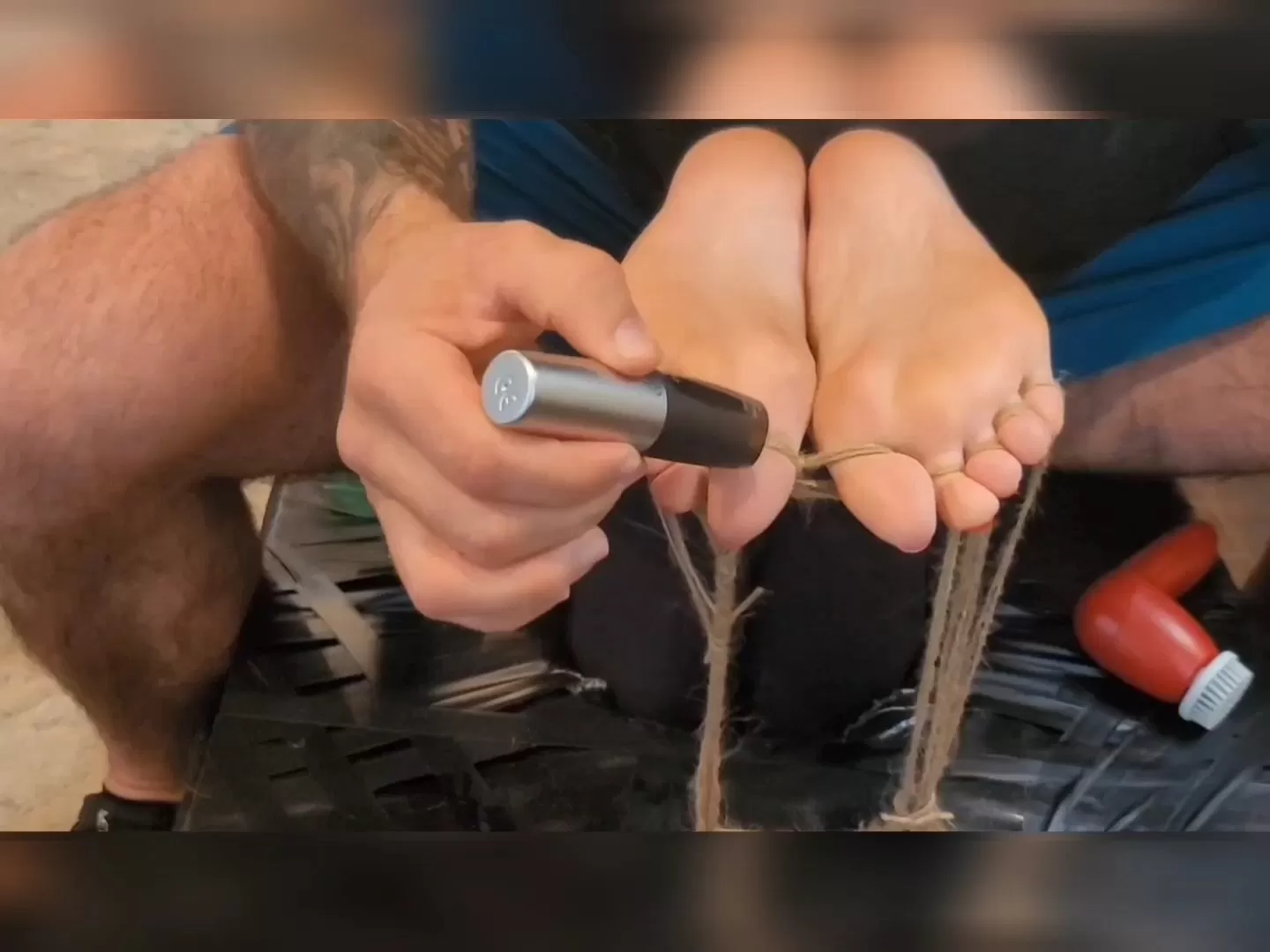 Fettish – Ticklemania 4.mp4_snapshot_00.04.35.998.webp