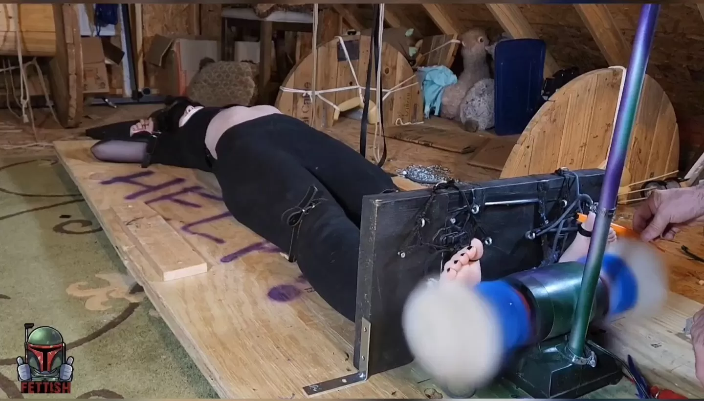 Fettish – Board Room Meeting – Amecia.mp4_snapshot_01.36.464.webp