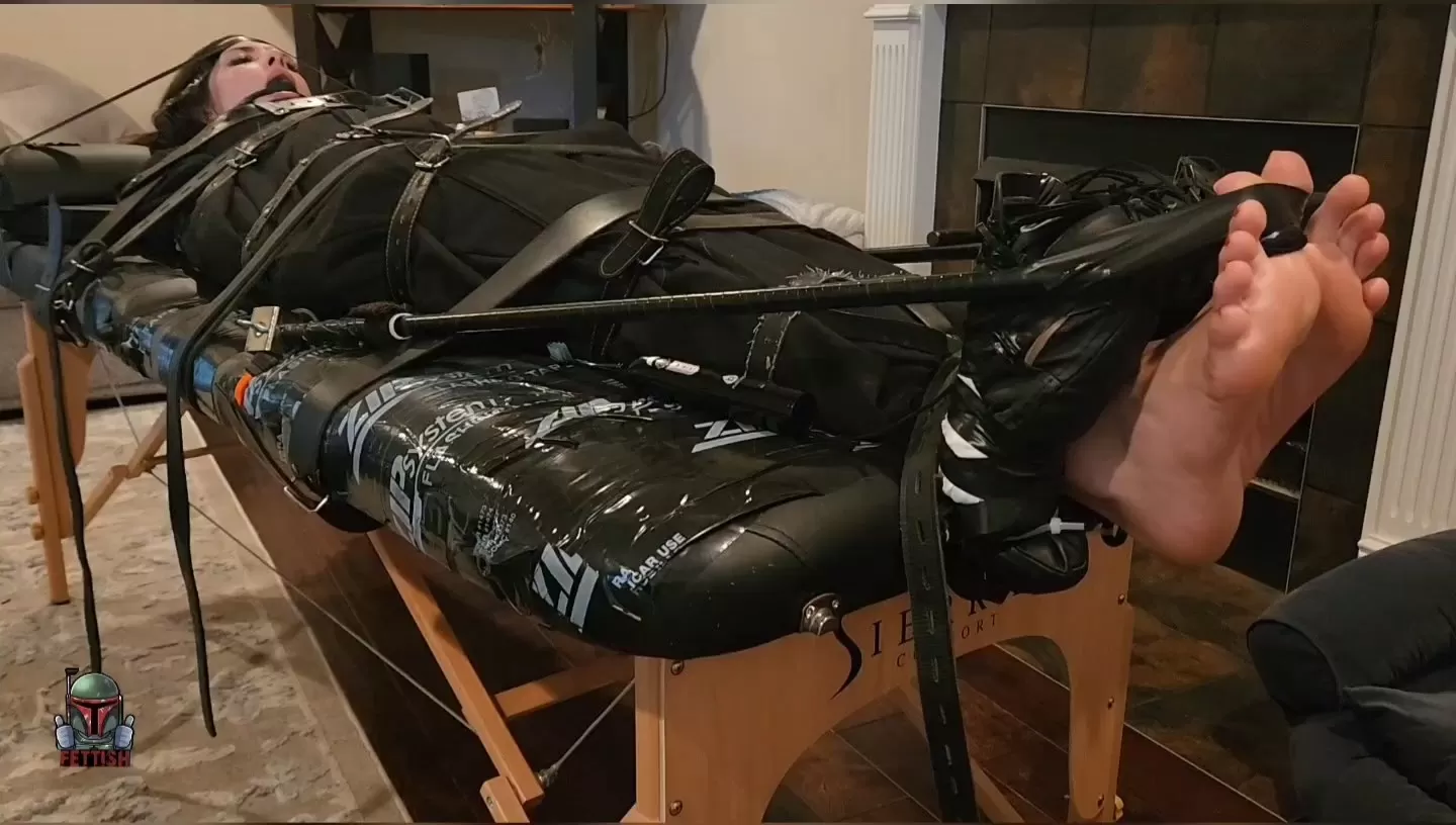 Fettish – No Safeword – Ama Rio.mp4_snapshot_06.01.000.webp