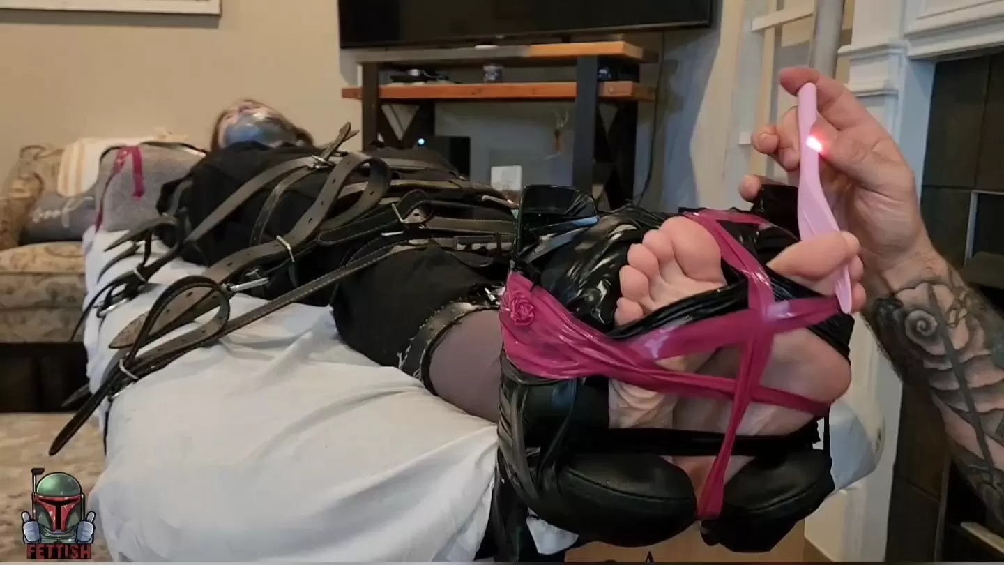 Fettish – No Safeword – Juniper Vixen.mp4_snapshot_27.06.000.webp