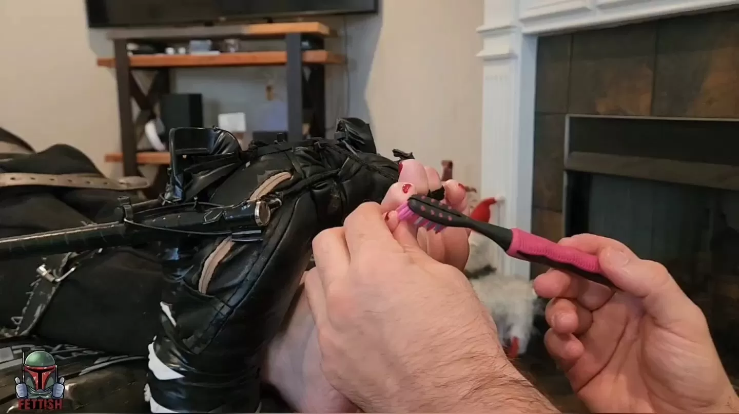 Fettish – No Safeword – Kitty Quinn.mp4_snapshot_05.16.000.webp