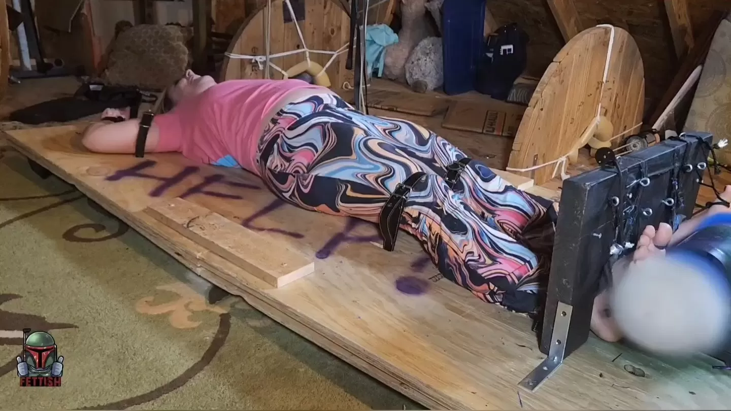 Fettish – Board Room Meeting – Kendra Lynn.mp4_snapshot_08.55.000.webp