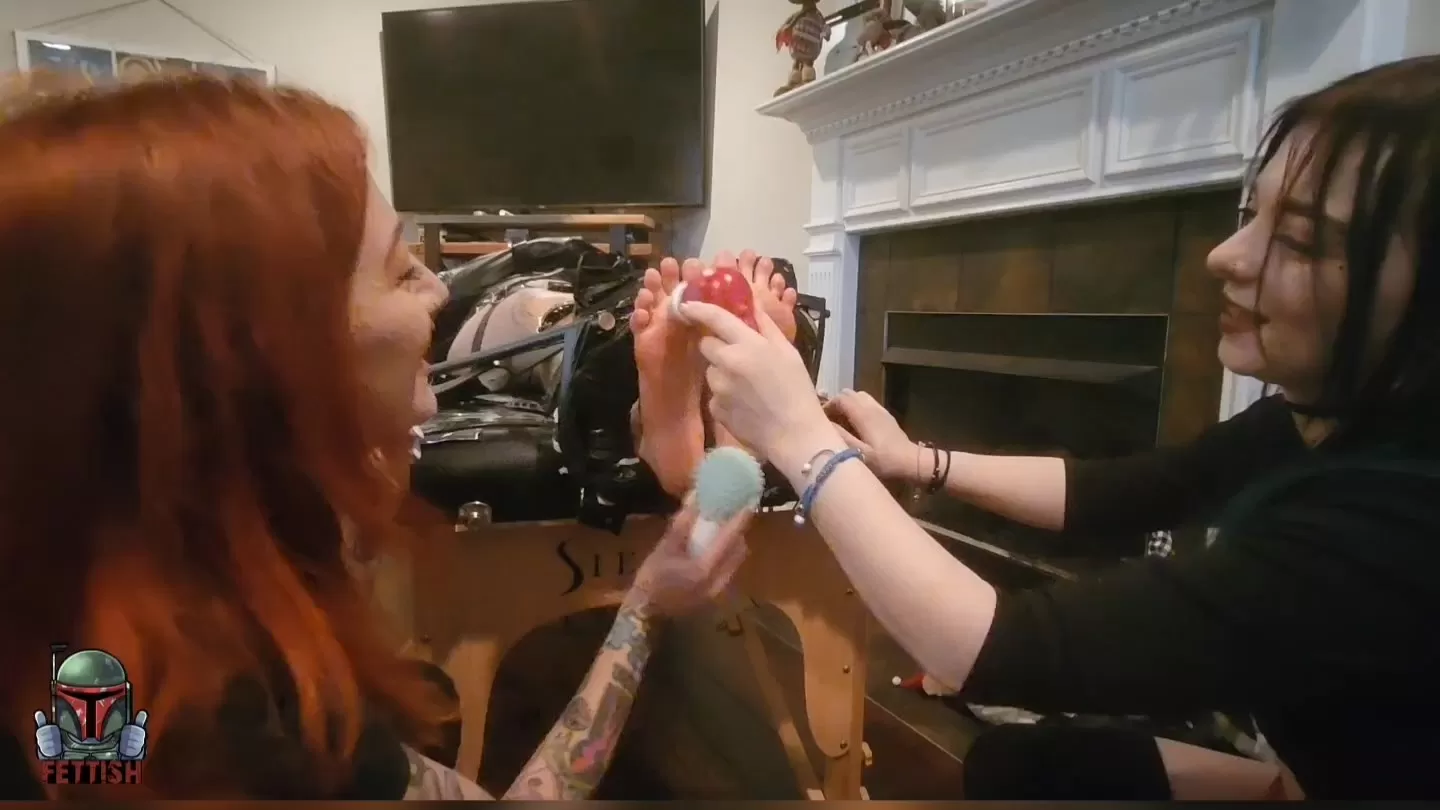 Fettish – GTA – Tickle Table – Mia.mp4_snapshot_05.39.000.webp