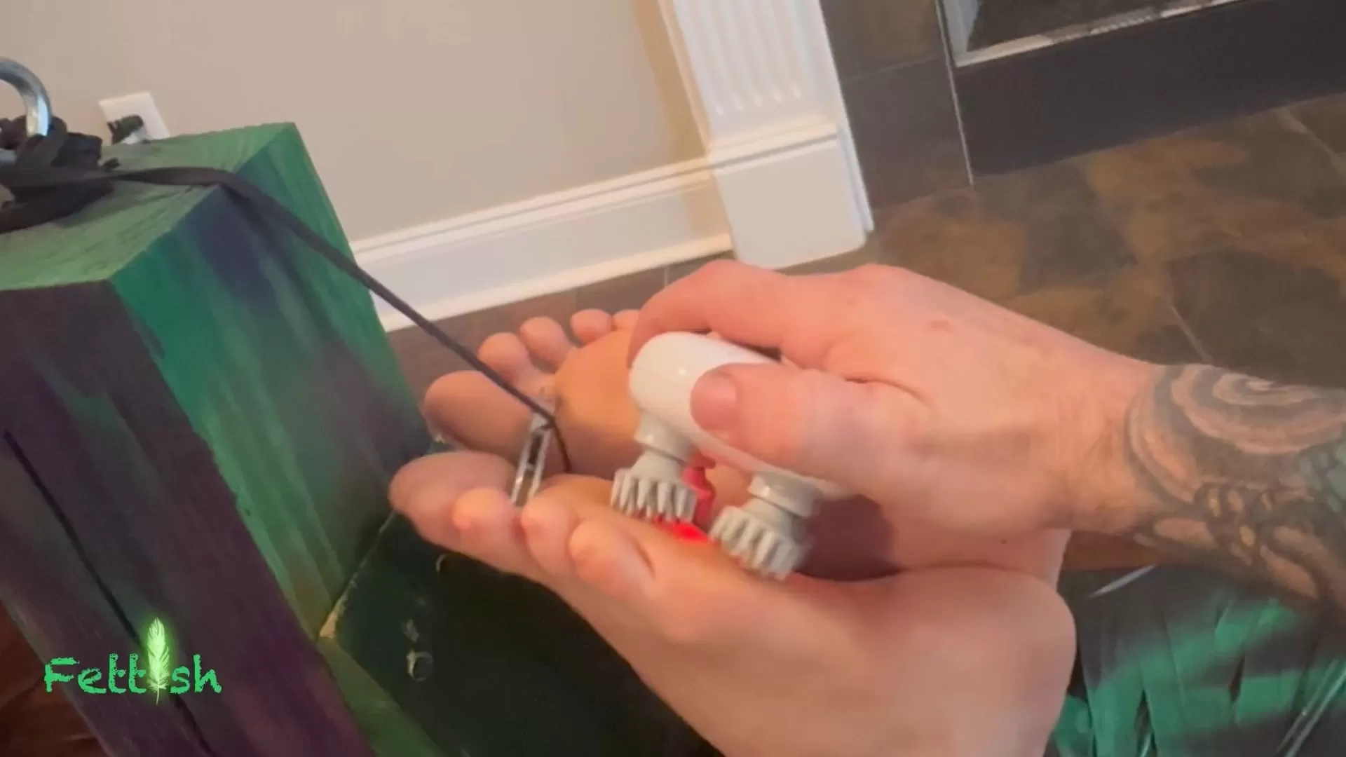 Fettish – HOSTickEL- Layla.mp4_snapshot_11.08.000.webp