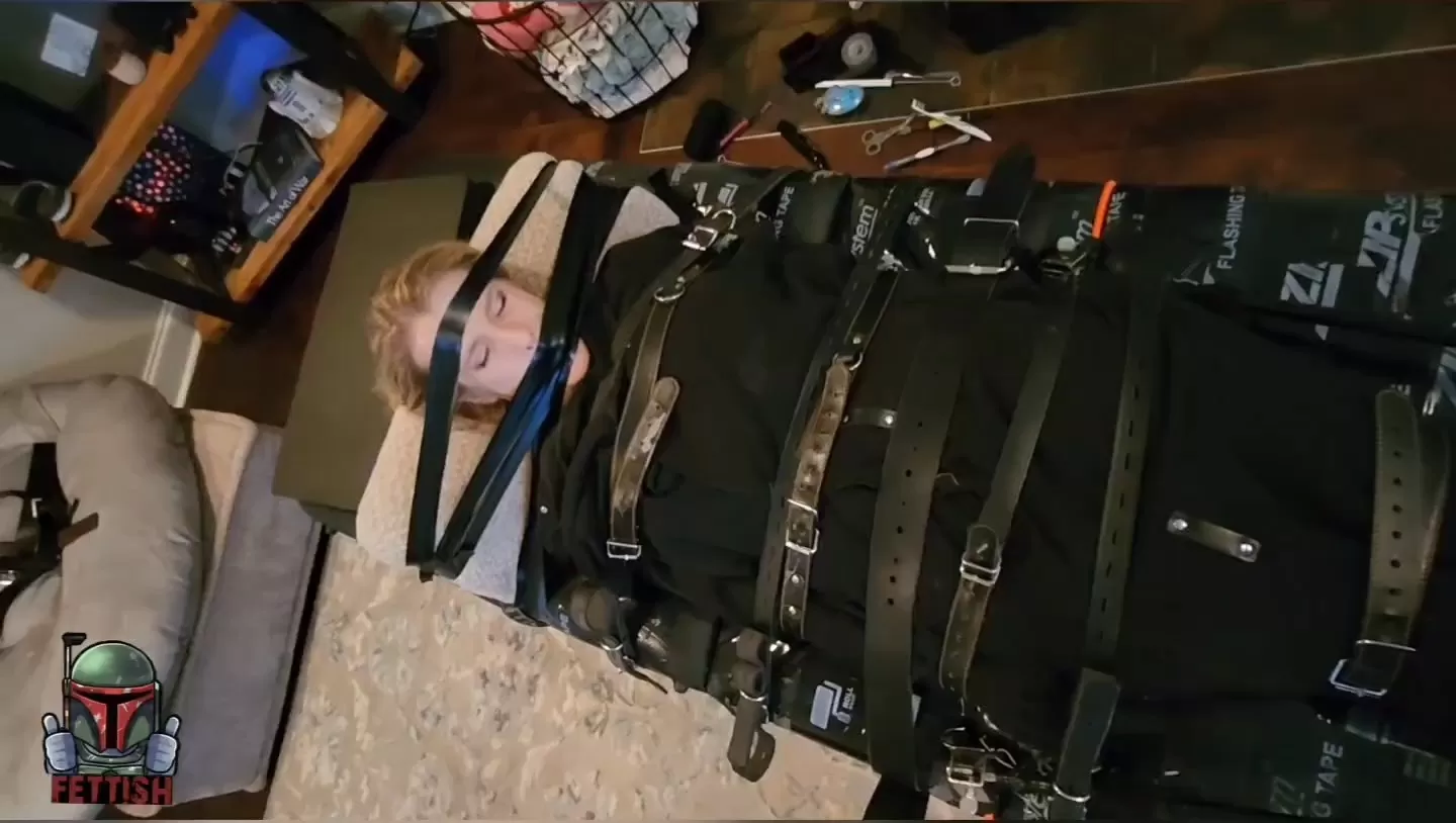 Fettish – No Safeword – Claire Irons.mp4_snapshot_11.55.000.webp