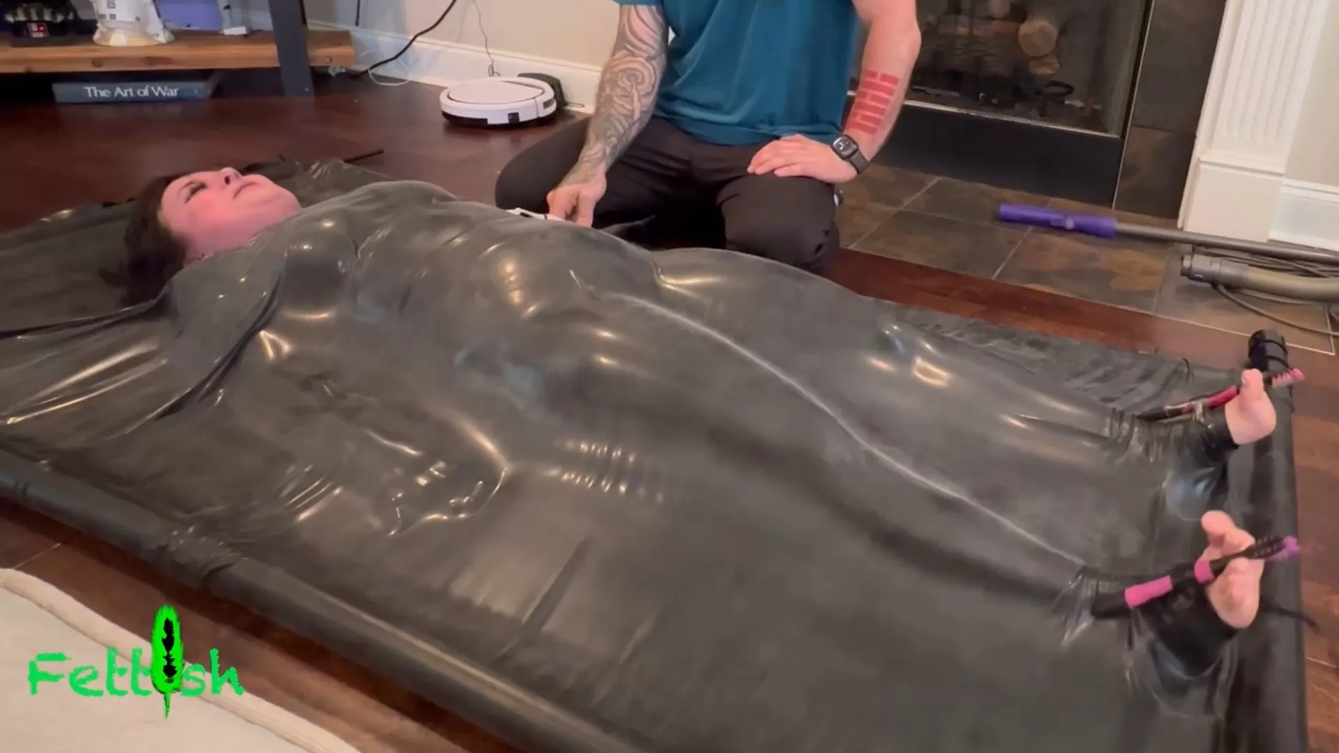 Fettish – Carbonitickle – Trinity.mp4_snapshot_05.33.333.webp