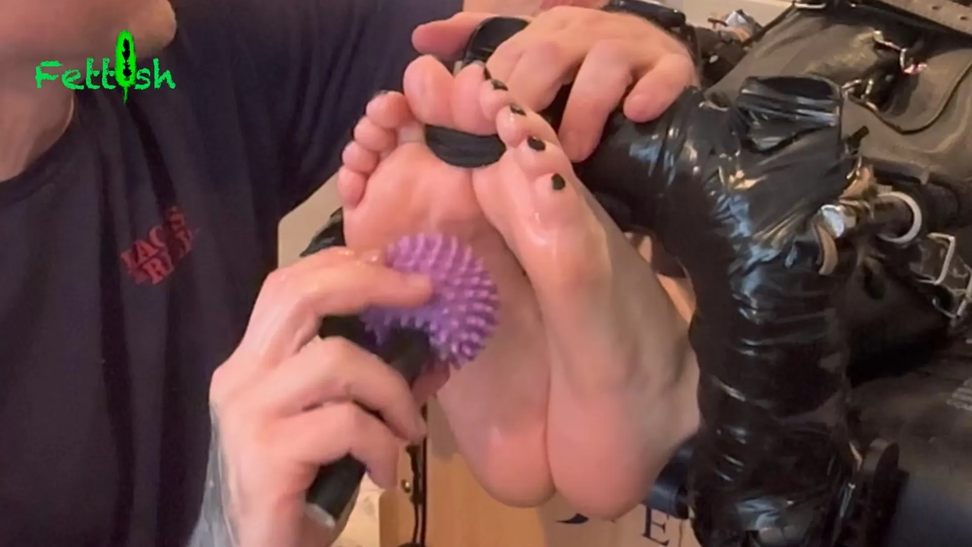 Fettish – No Safeword No Limit – Amecia.mp4_snapshot_18.20.000.webp