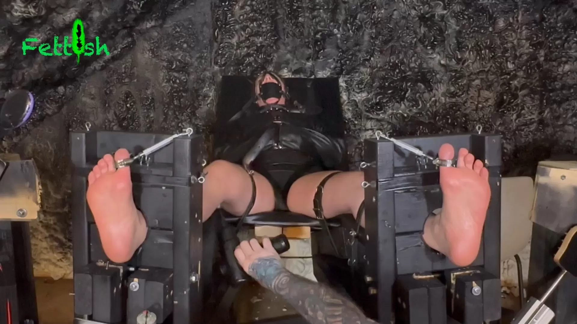 Fettish – Tickle Therapy – Aries 3.mp4_snapshot_11.40.000.webp