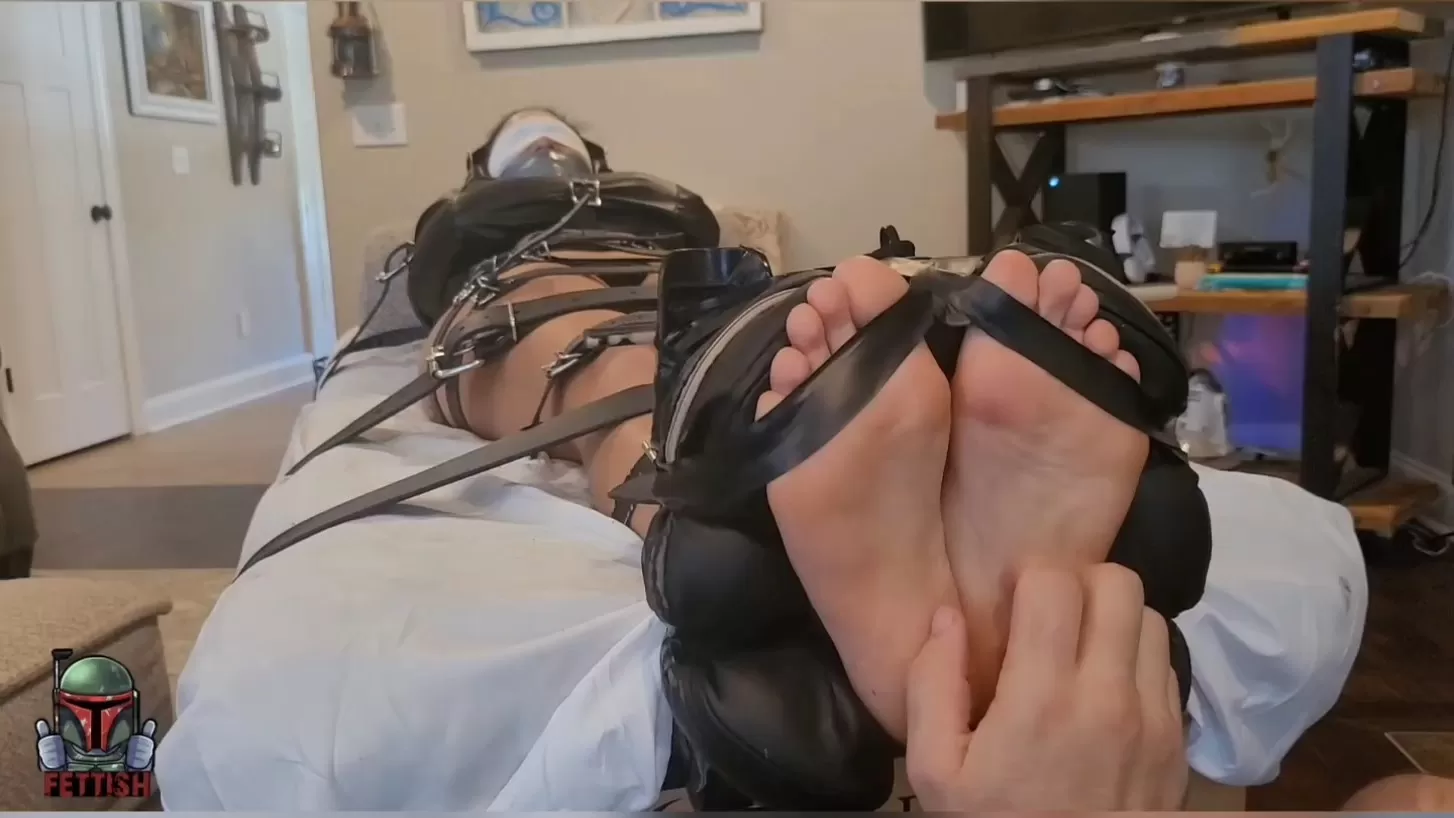 Fettish – Totally Helpless – Totally Helpless.mp4_snapshot_02.30.000.webp