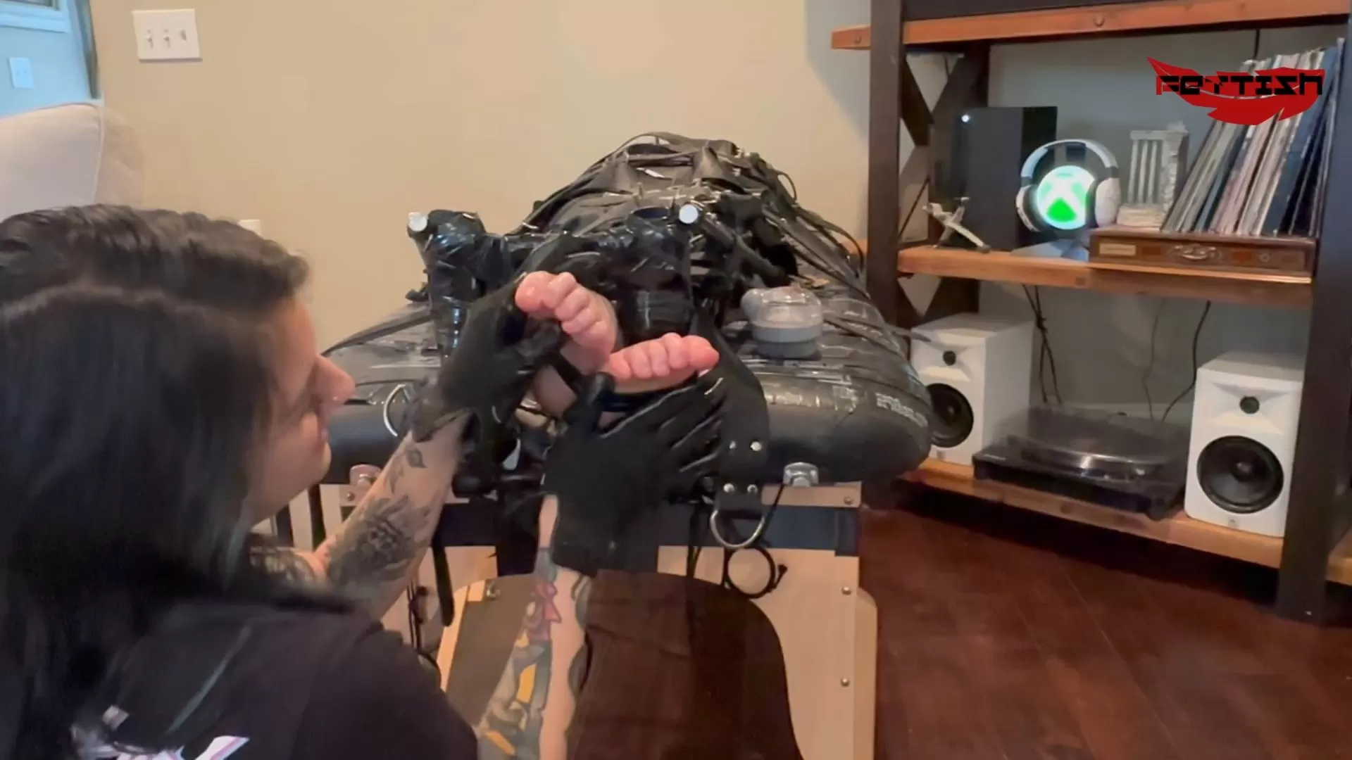 Fettish – No Safeword – Mewchii Fey.mp4_snapshot_08.53.333.webp