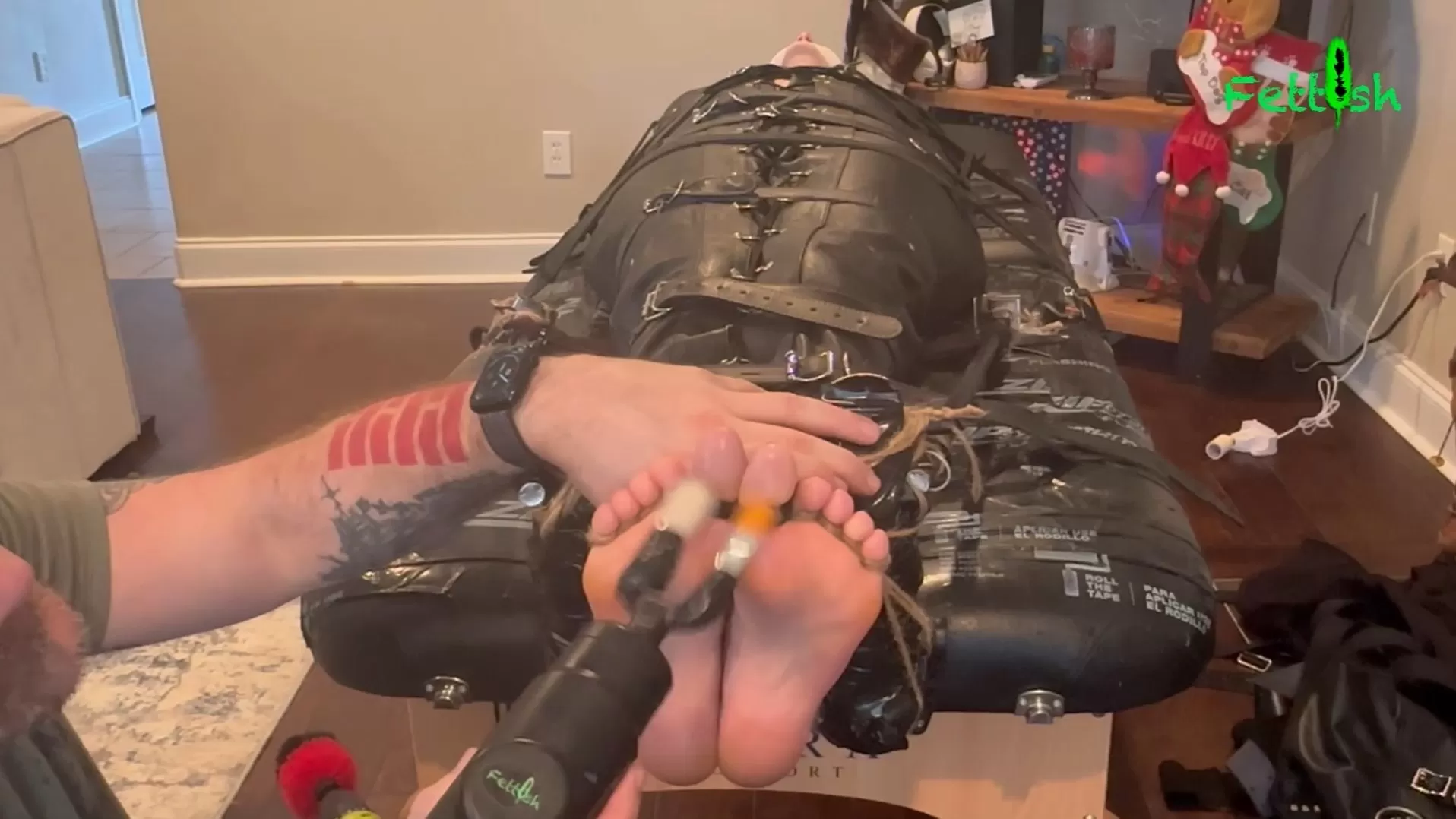 Fettish – No Safeword No Limit – Paige Erin Turner.mp4_snapshot_26.31.666.webp