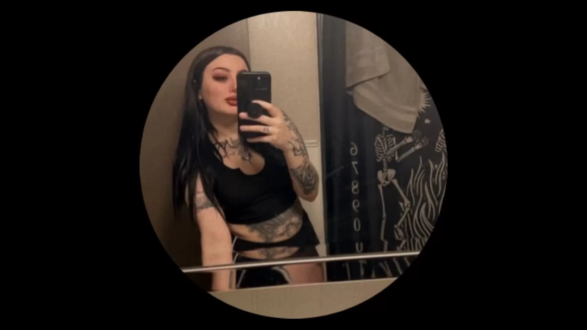 Fettish – Tickled In Steel – Mia Hope.mp4_snapshot_00.07.133.webp