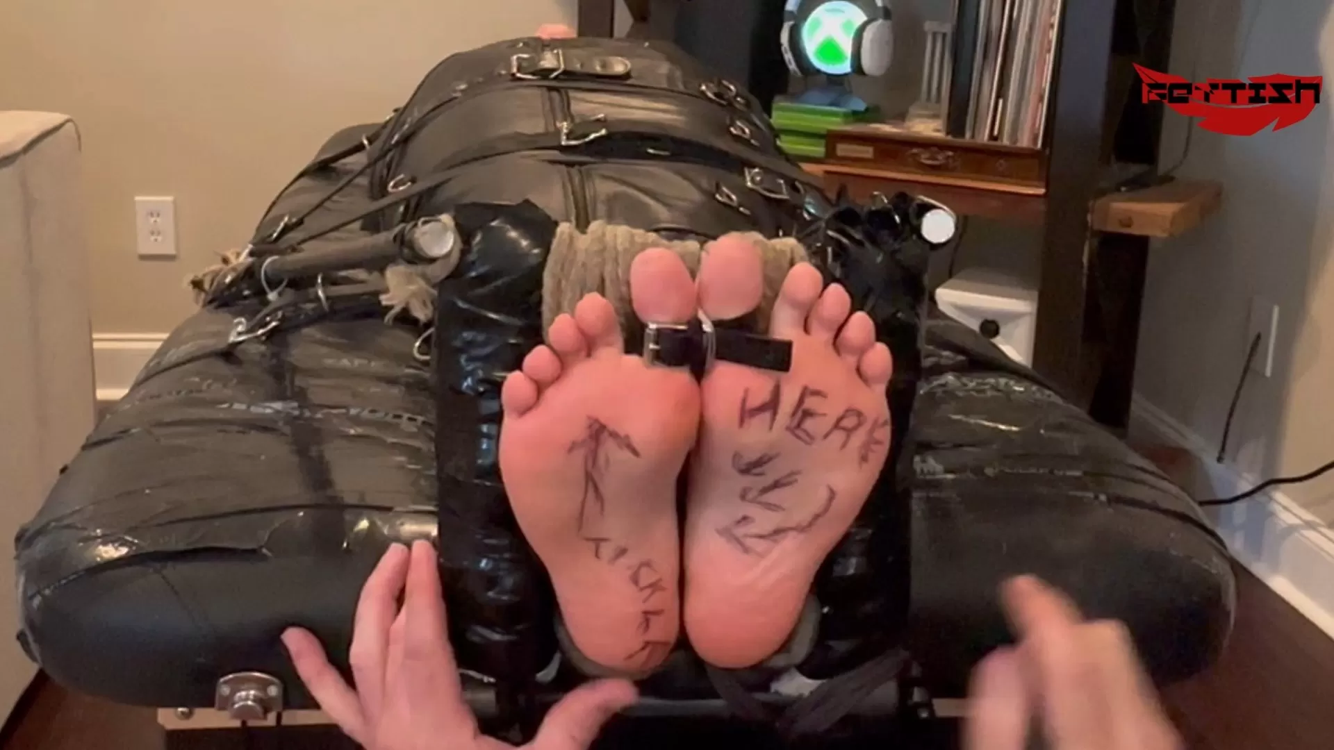 Fettish – Grafeeti – Salem Rose.mp4_snapshot_18.29.166.webp