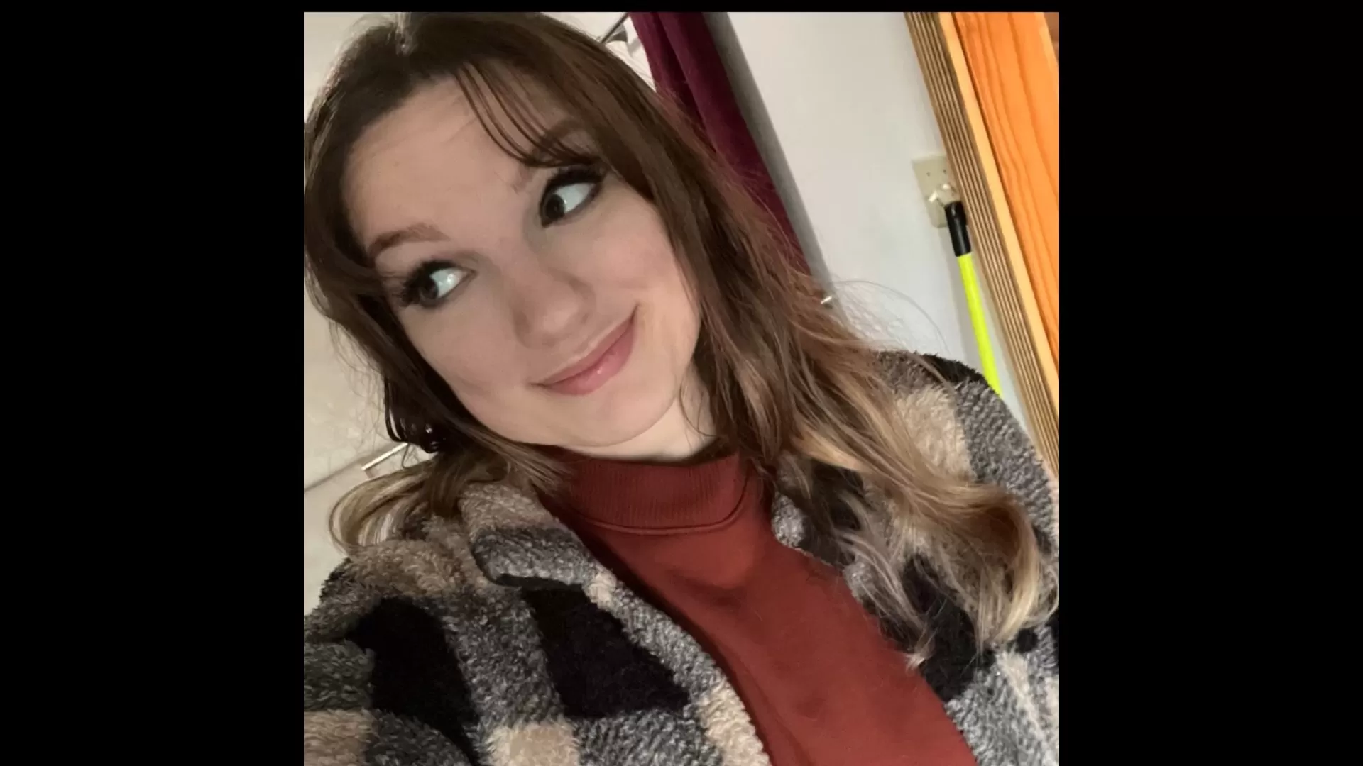 Fettish – No Safeword – Nikki Sabel.mp4_snapshot_00.05.800.webp