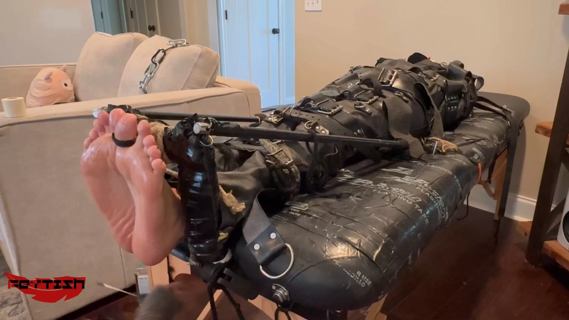 Fettish – No Safeword – Scarlett Foxx.mp4_snapshot_09.26.033.webp