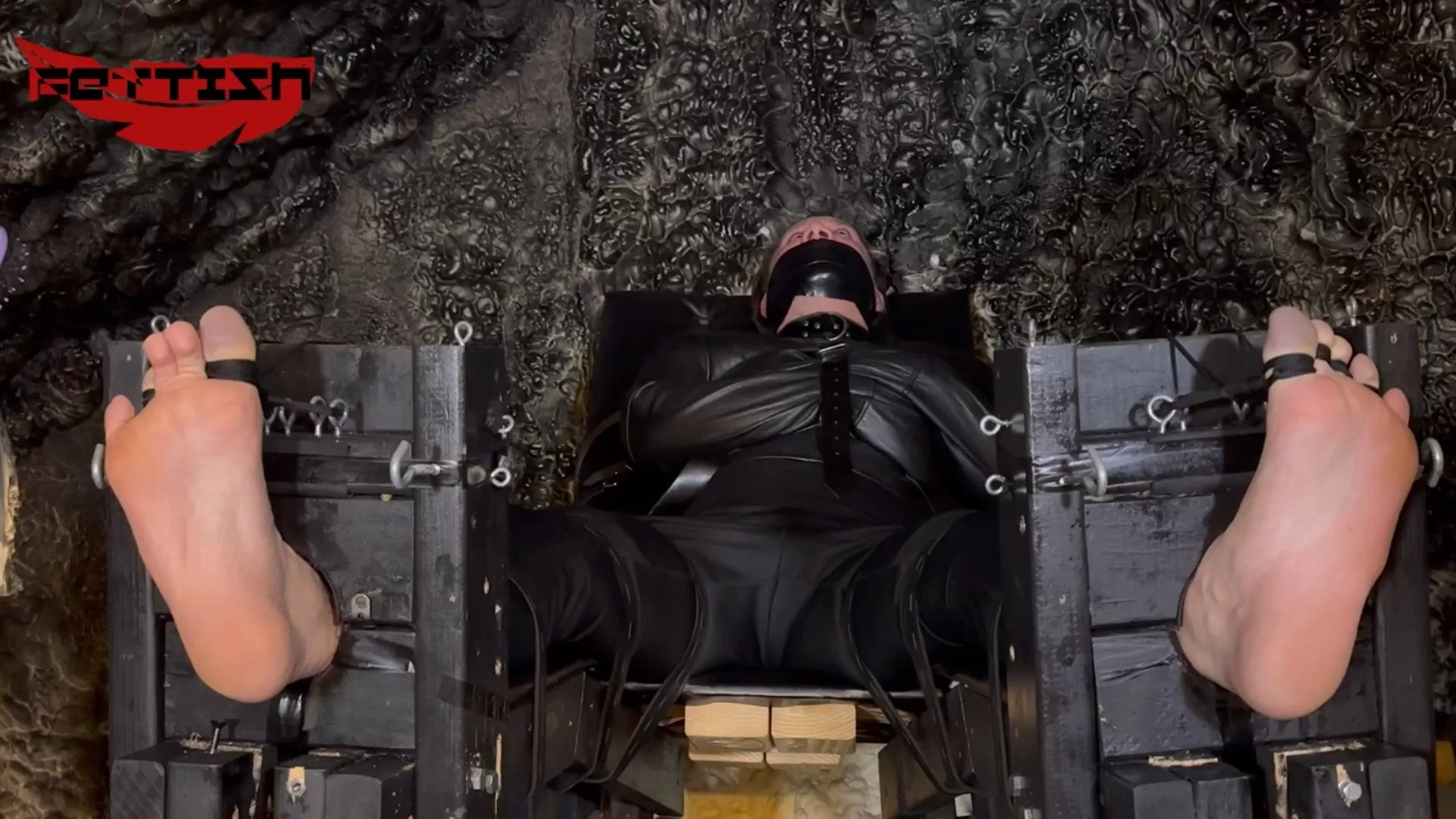 Fettish – Vengeance – Honey Kinkade.mp4_snapshot_04.06.000.webp