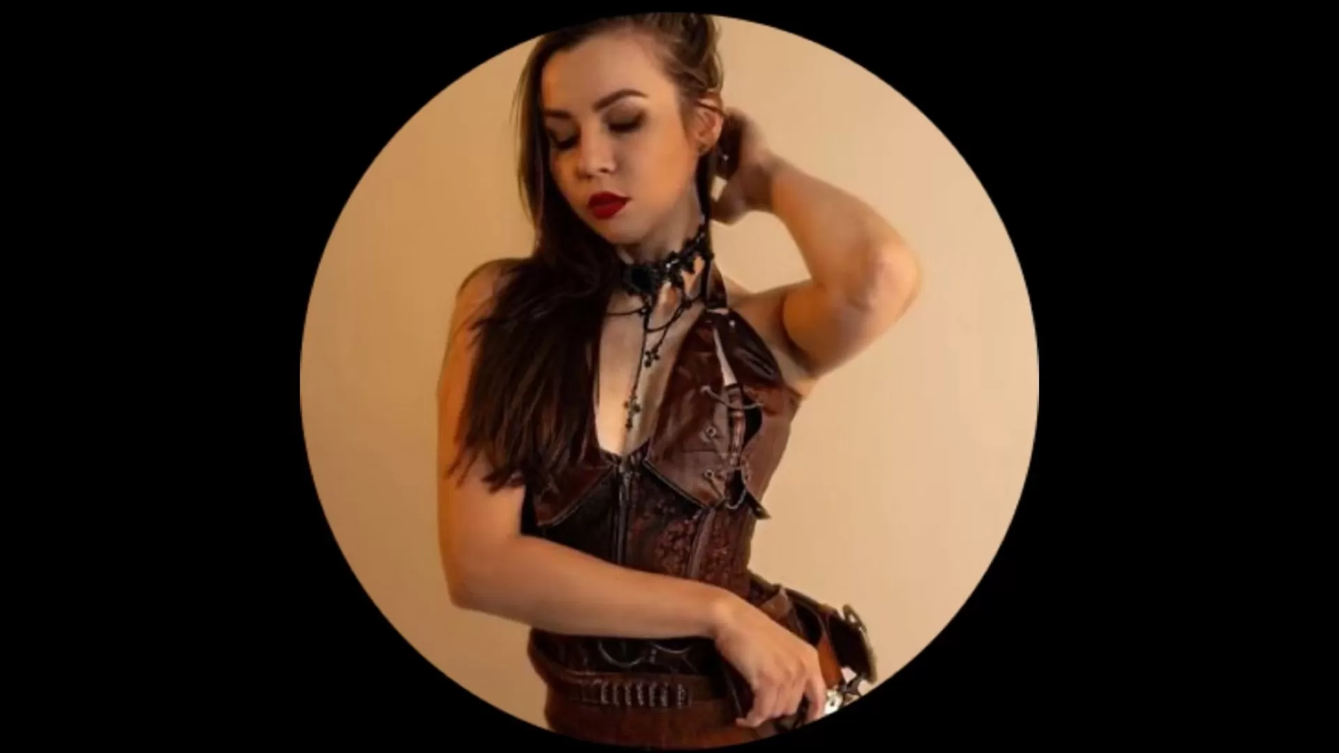 Fettish – The Tickle Table – Anna Kovachenko and Lana Blade.mp4_snapshot_00.10.195.webp