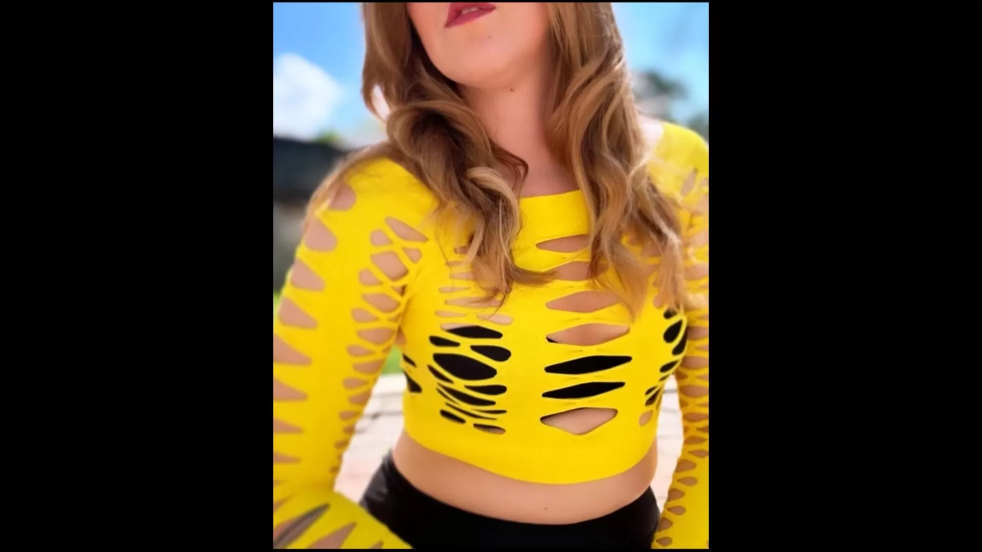 Fettish – Tickled In Steel – Honey Kinkade II.mp4_snapshot_00.07.733.webp