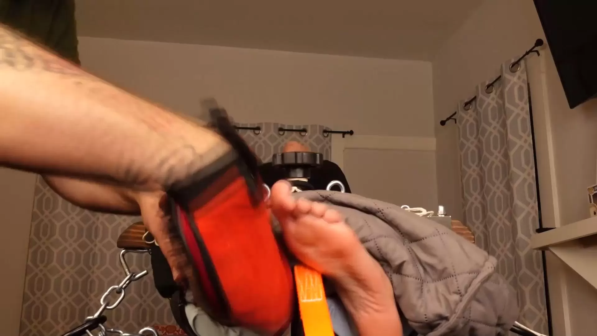 TheTickleRoom – Welcome Back Bridgette Pt 1 “HYPER Sensitive Soles”.mp4_snaps.webp