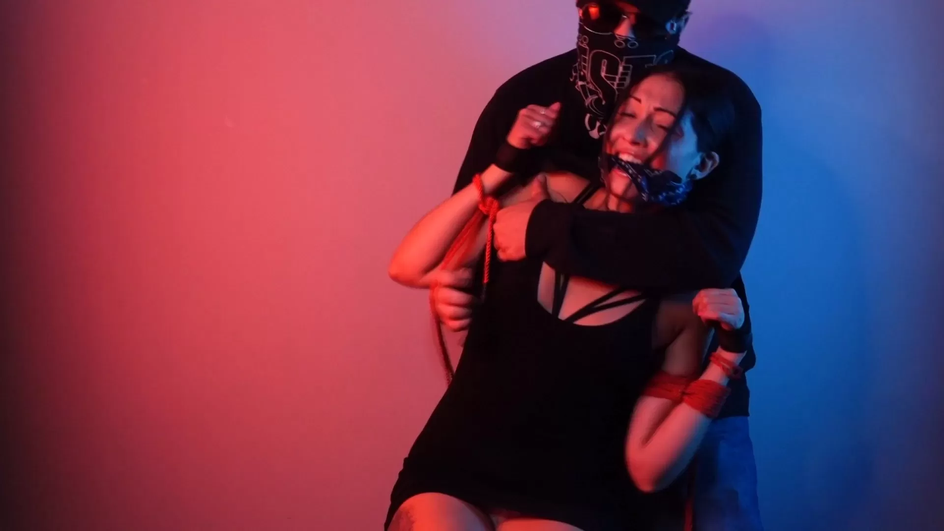 TheTickleRoom – Megan Captured “NOT MY ARMPITS!”.mp4_snapshot_06.14.907.webp