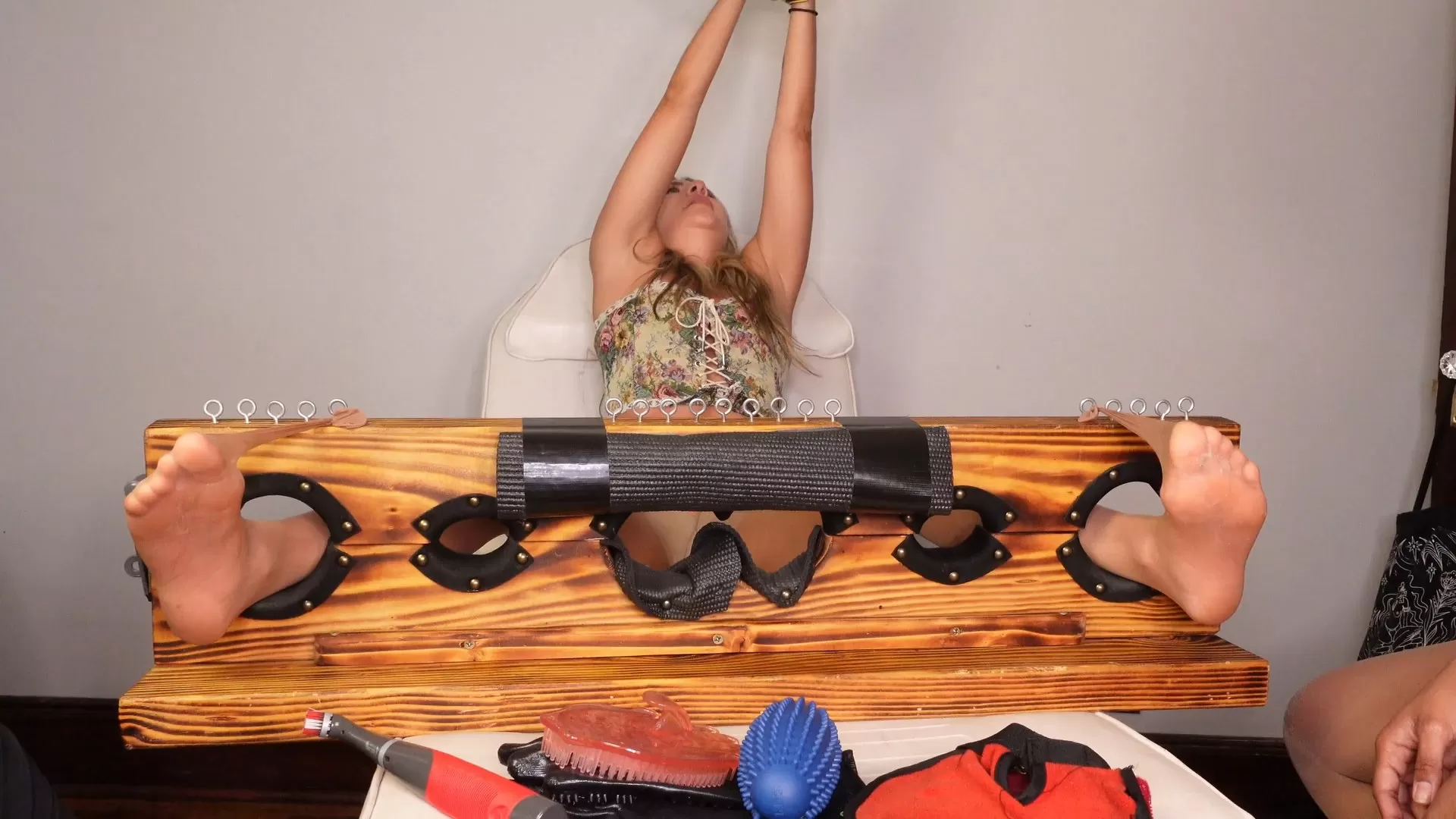 TheTickleRoom – Tiffanys Nylon Double Team with Alyx.mp4_snapshot_03.29.209.webp