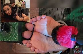 Fettish   HOSTickEL   Ama Rio