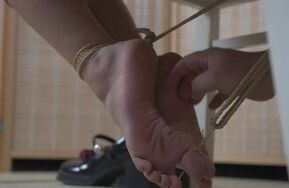 象人定拍-月亮-JK美少女，完不成任务当然是要接受惩罚！