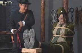 【军统之花的劫难】被告秘的军统姐妹花被绑十字架拍打老虎凳挠打TK