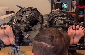 【双人挠痒台】Fettish   The Tickle Tables   MJ and Sunnie