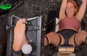 Fettish   Tickle Therapy   Sunnie