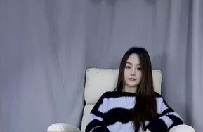 定制-超美软妹蜜莲儿被两闺蜜TK(无水印原版) [