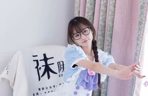 袜啵啵重磅-甜甜圈绑脚趾+气垫梳撸猫手套挠丝袜裸足脚心